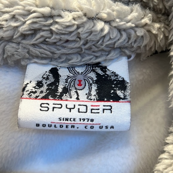 White Spyder coat - Picture 5 of 14